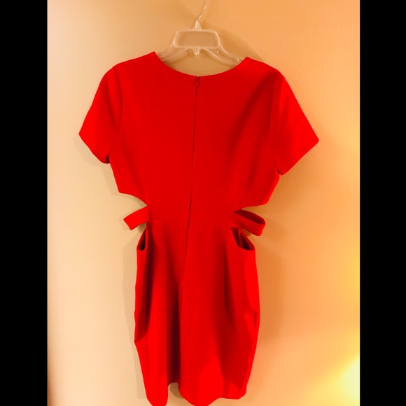 Lulu’s Red Dress - Picture 2 of 2